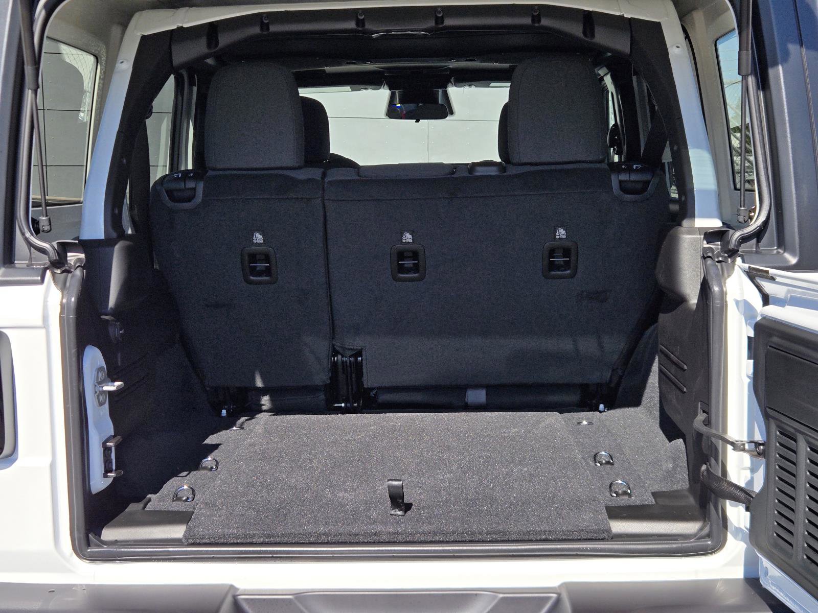 New 2026 Jeep Wrangler Unlimited Sport image 31