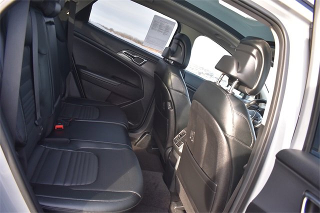 Certified 2023 Kia Sportage SX image 17