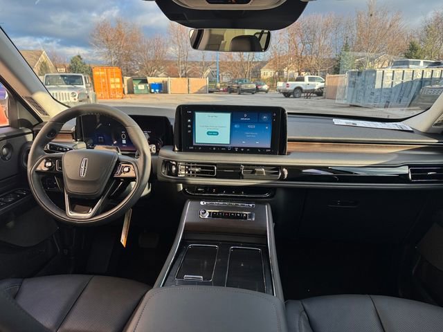 New 2026 Lincoln Aviator Reserve w/ Jet Appearance Package image 19