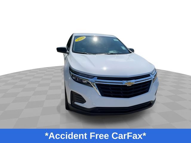 Used 2024 Chevrolet Equinox LS w/ LS Convenience Package FWD image 4