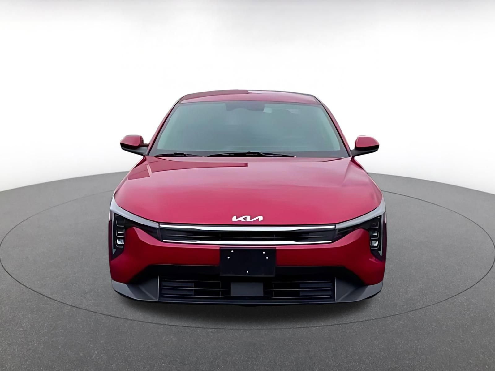 Used 2025 Kia K4 LXS image 3