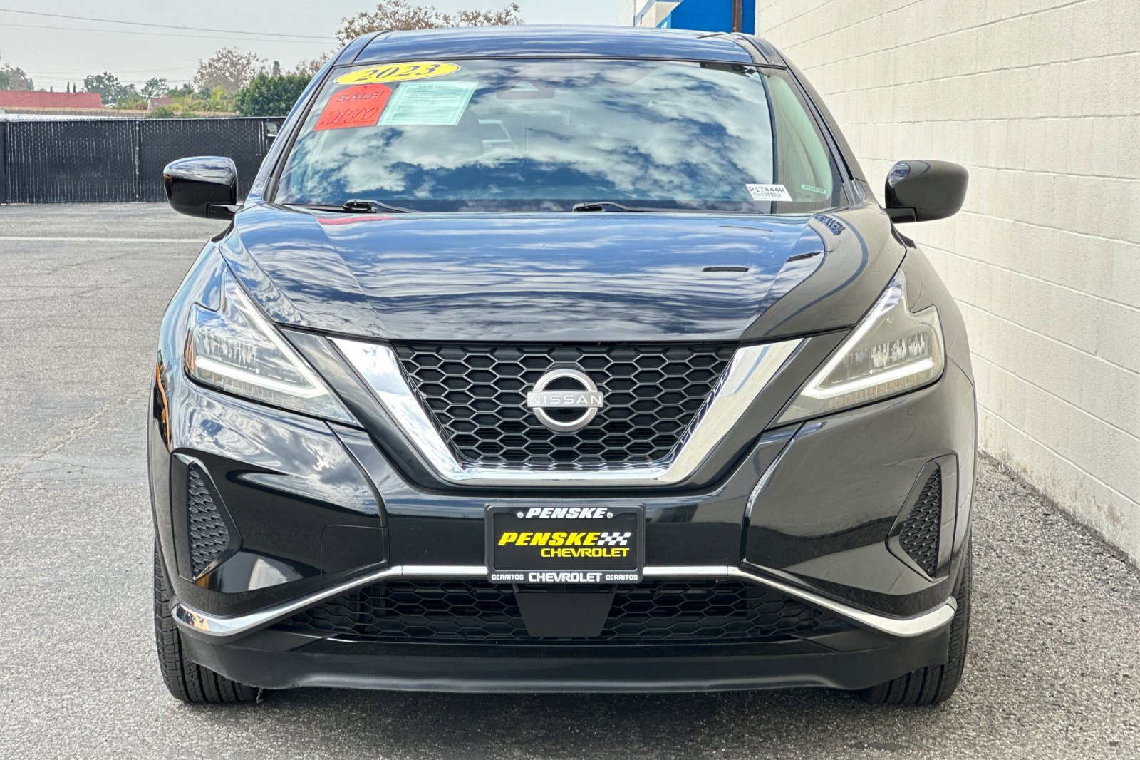 Used 2023 Nissan Murano S image 9
