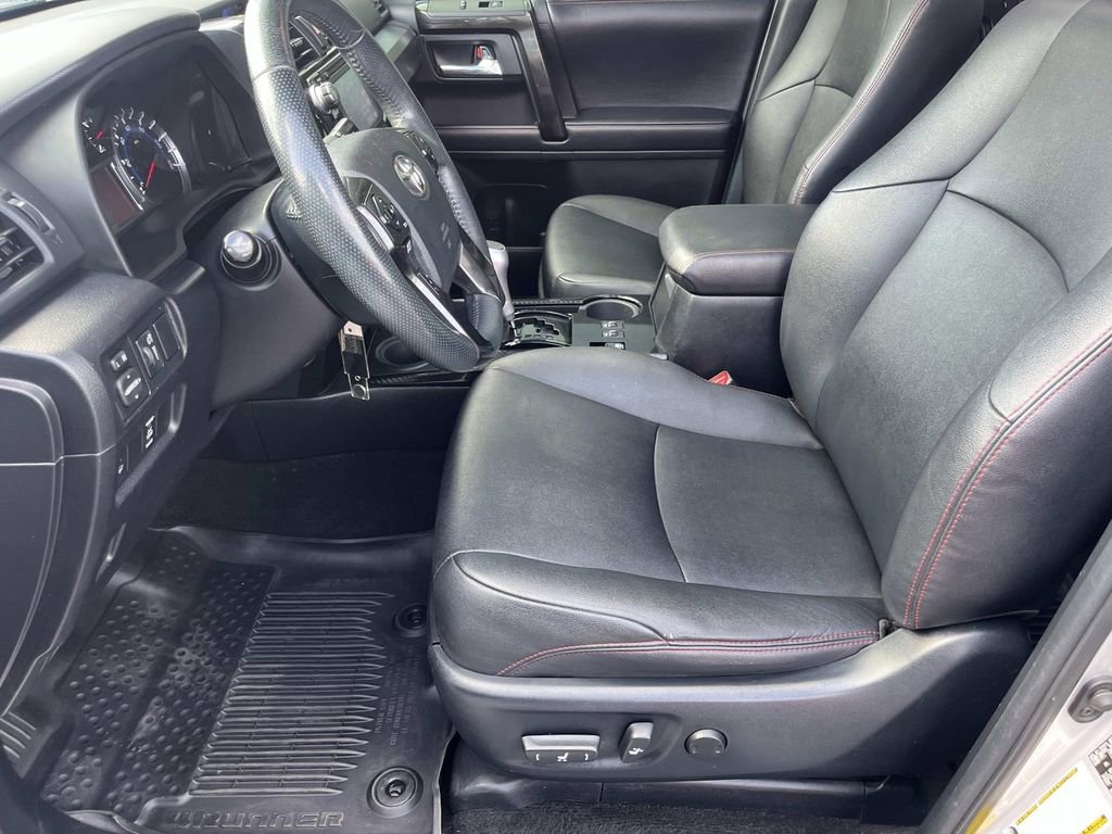 Used 2019 Toyota 4Runner TRD Off-Road Premium image 11