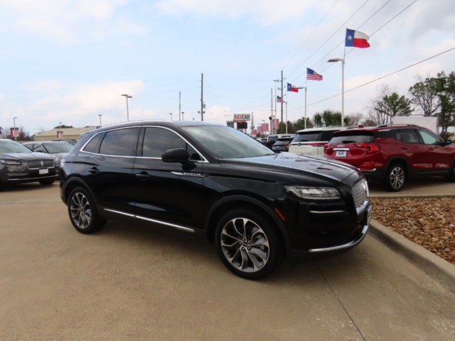 Used 2023 Lincoln Nautilus Reserve image 6