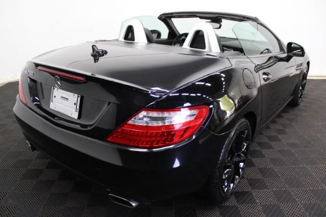 Used 2014 Mercedes-Benz SLK 250 image 7