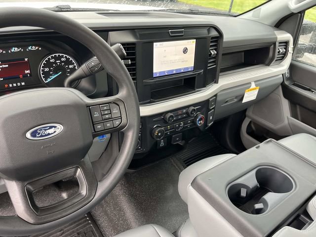 Used 2026 Ford F250 XL w/ F-250 >10K GVWR Package image 15