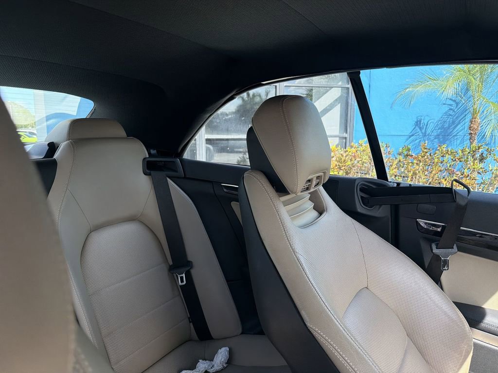 Used 2011 Mercedes-Benz E 350 Cabriolet image 16