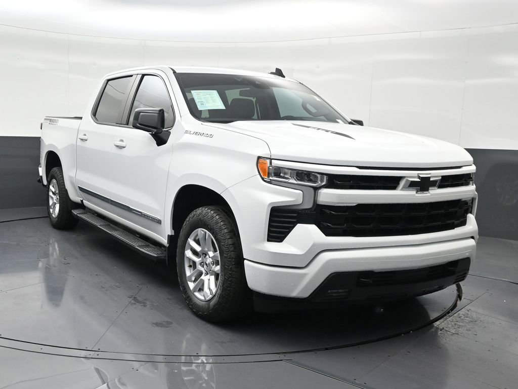Used 2024 Chevrolet Silverado 1500 RST image 8