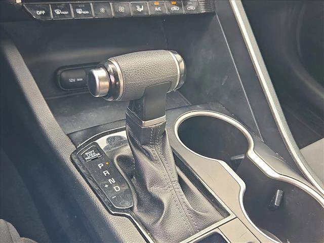 Used 2022 Kia K5 LXS image 12