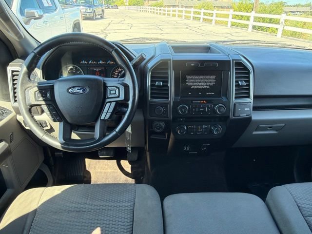 Used 2017 Ford F150 XLT w/ Equipment Group 302A Luxury AWD/4WD image 19
