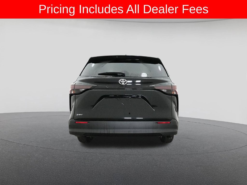 New 2026 Toyota Sienna LE FWD image 42