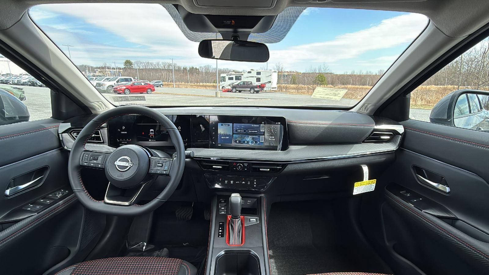 Used 2025 Nissan Kicks SR image 25