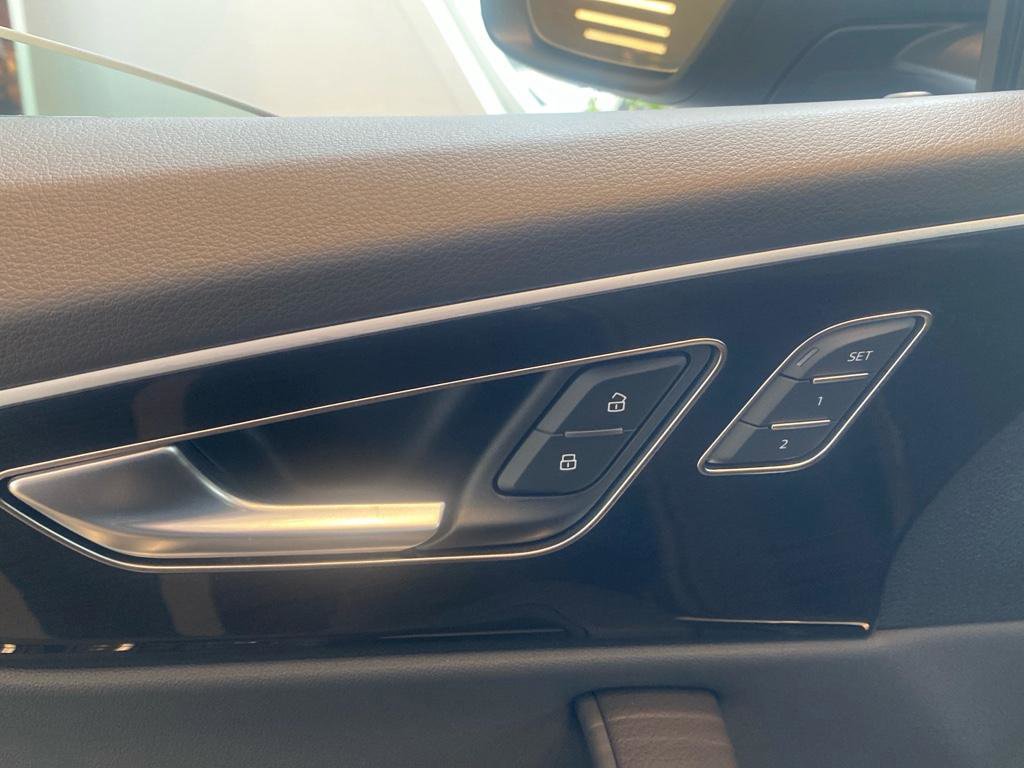 New 2025 Audi Q8 Premium image 8