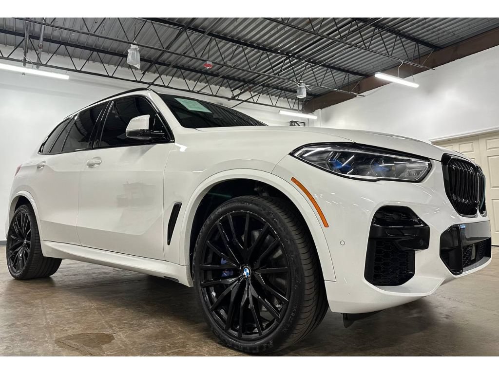 Used 2023 BMW X5 M50i w/ Executive Package AWD/4WD image 6