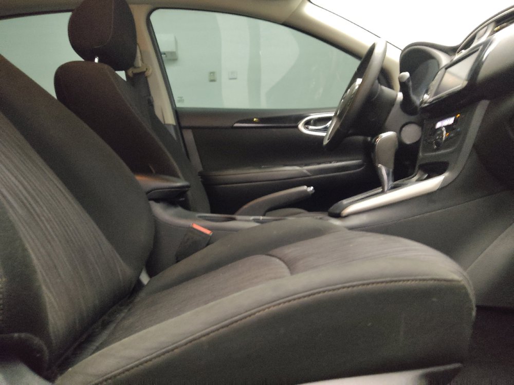Used 2019 Nissan Sentra SV FWD image 21