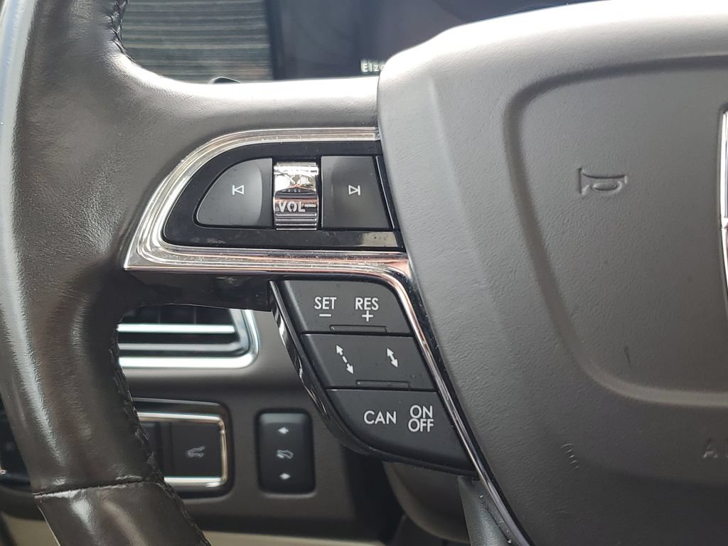Used 2021 Lincoln Navigator L Black Label AWD/4WD image 25