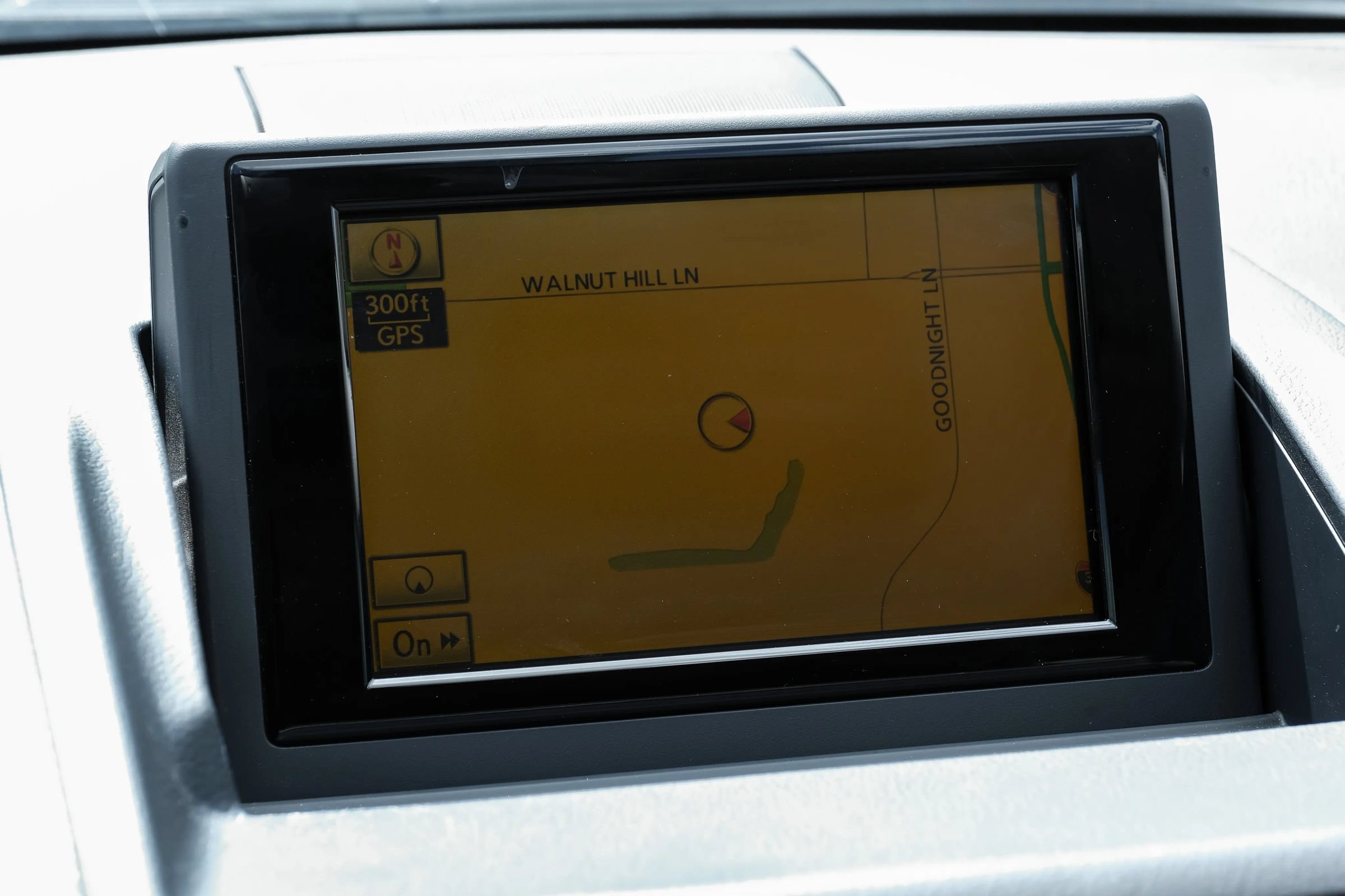Used 2012 Lexus CT 200h Premium w/ Premium Audio Pkg FWD image 25