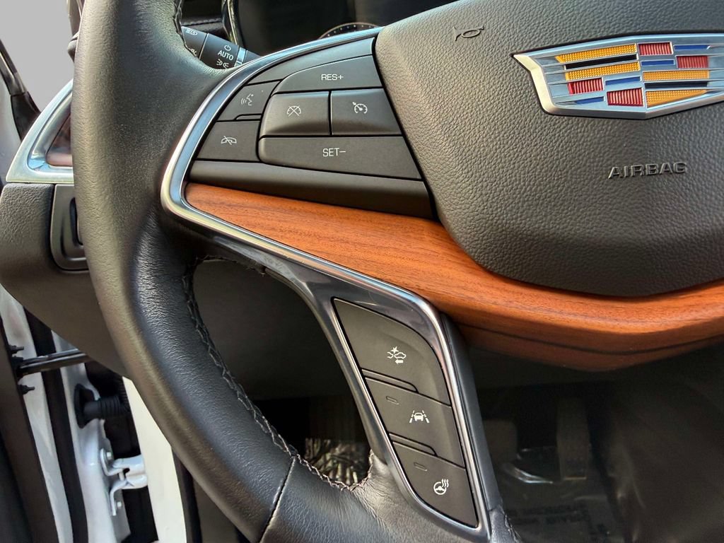 Used 2024 Cadillac XT5 Premium Luxury w/ LPO, Floor Liner Package AWD/4WD image 34