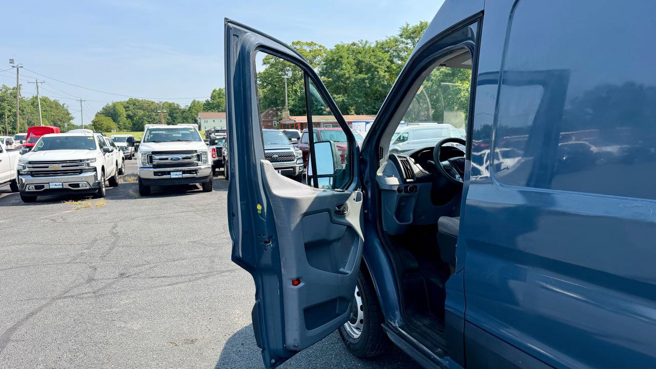 Used 2019 Ford Transit 250 148 High Roof Extended RWD image 14
