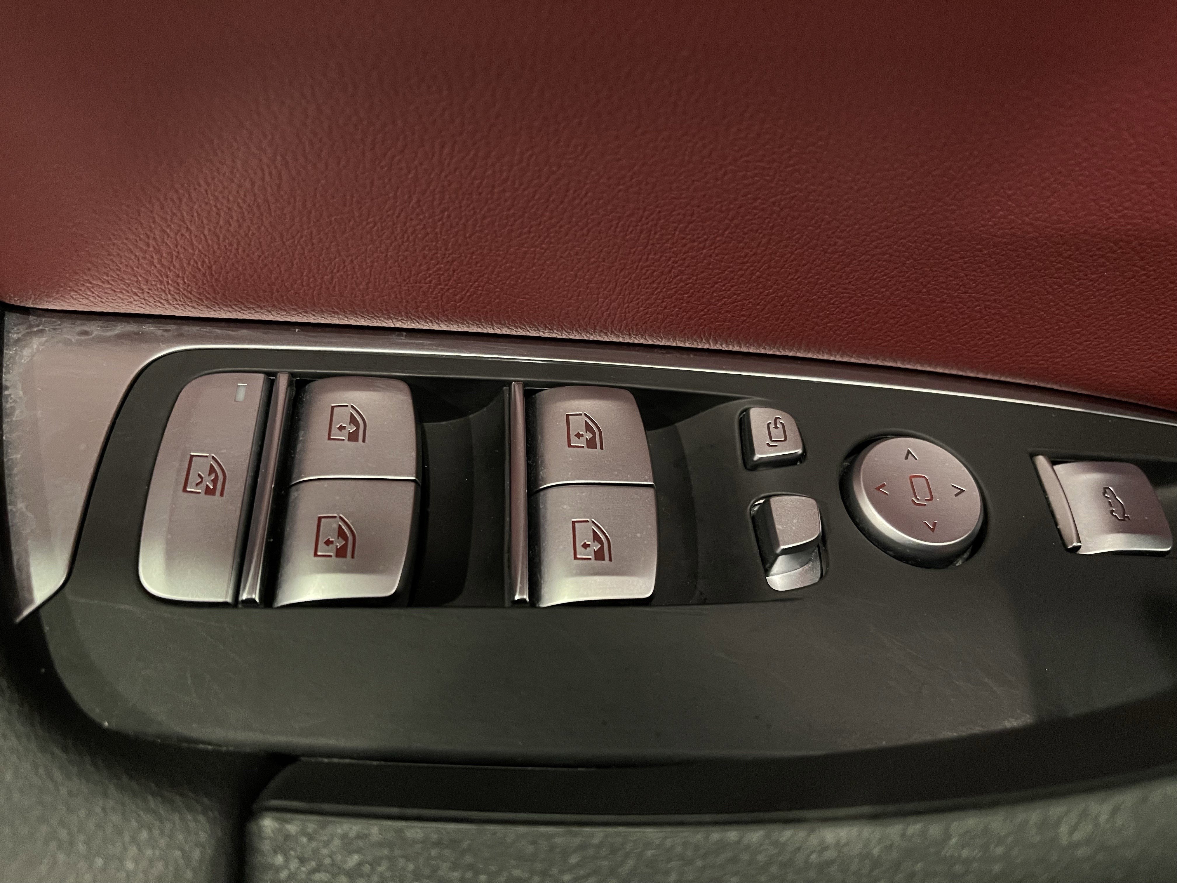 Certified 2024 BMW X3 xDrive30i w/ Premium Package image 11