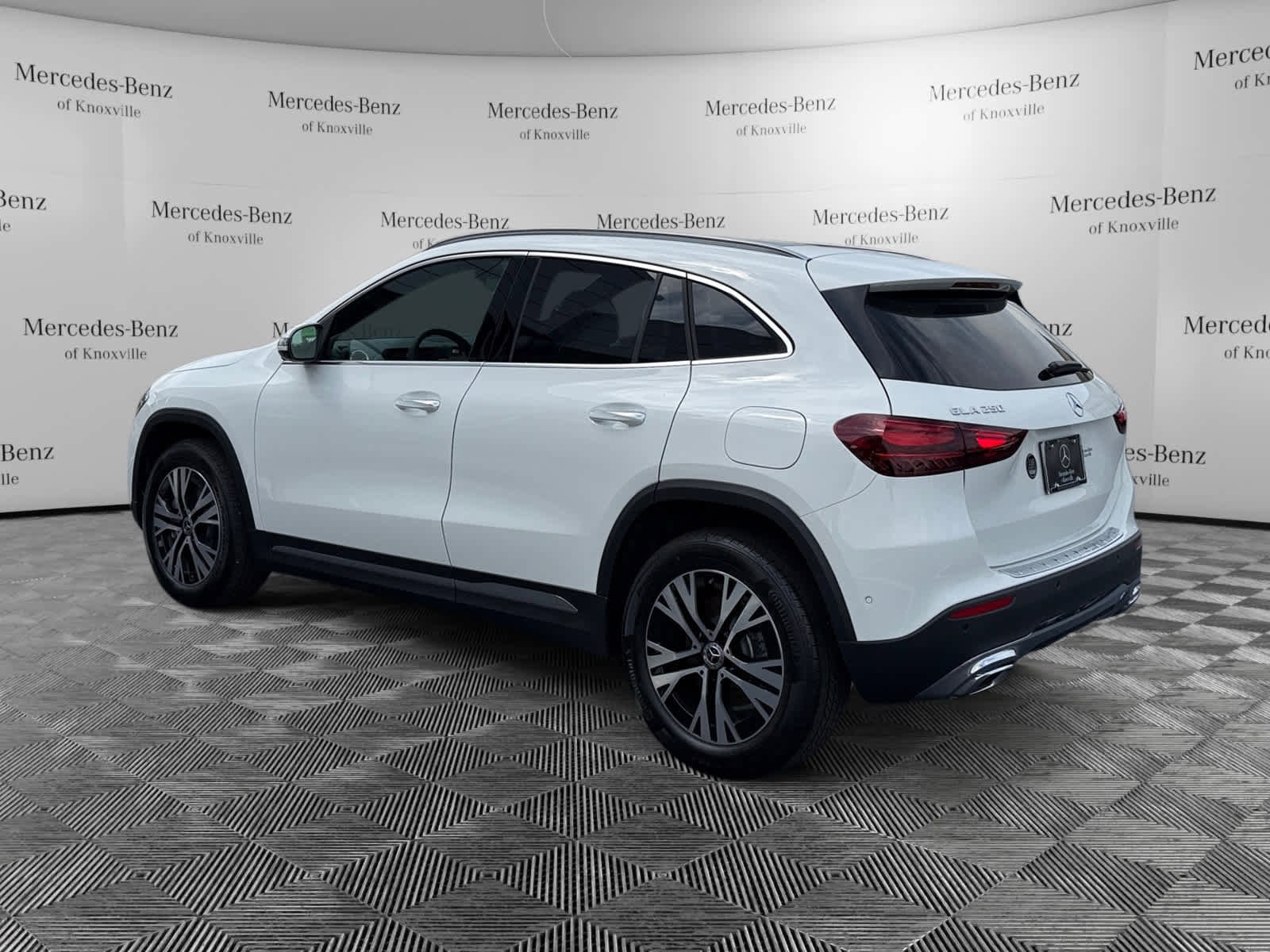 Certified 2026 Mercedes-Benz GLA 250 4MATIC image 3
