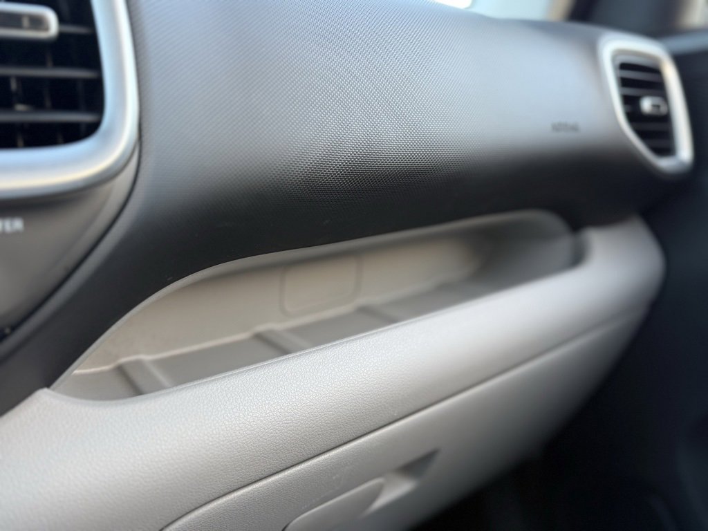 Used 2024 Hyundai Venue SEL image 27