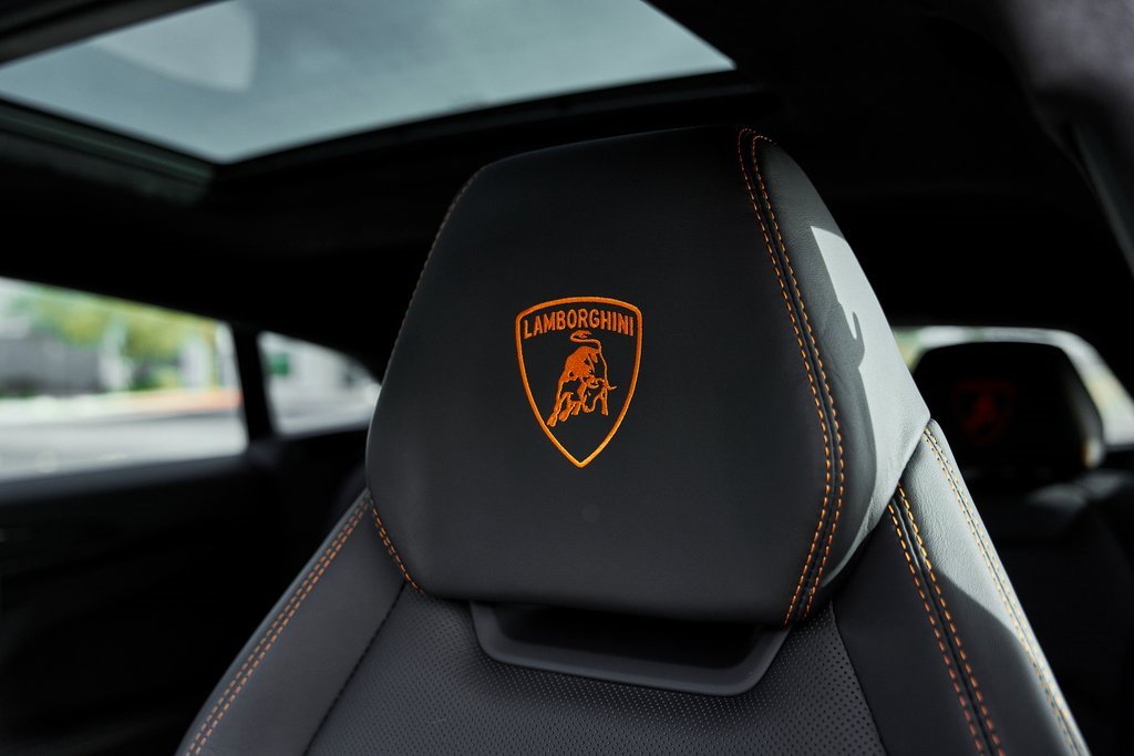 Used 2022 Lamborghini Urus image 46