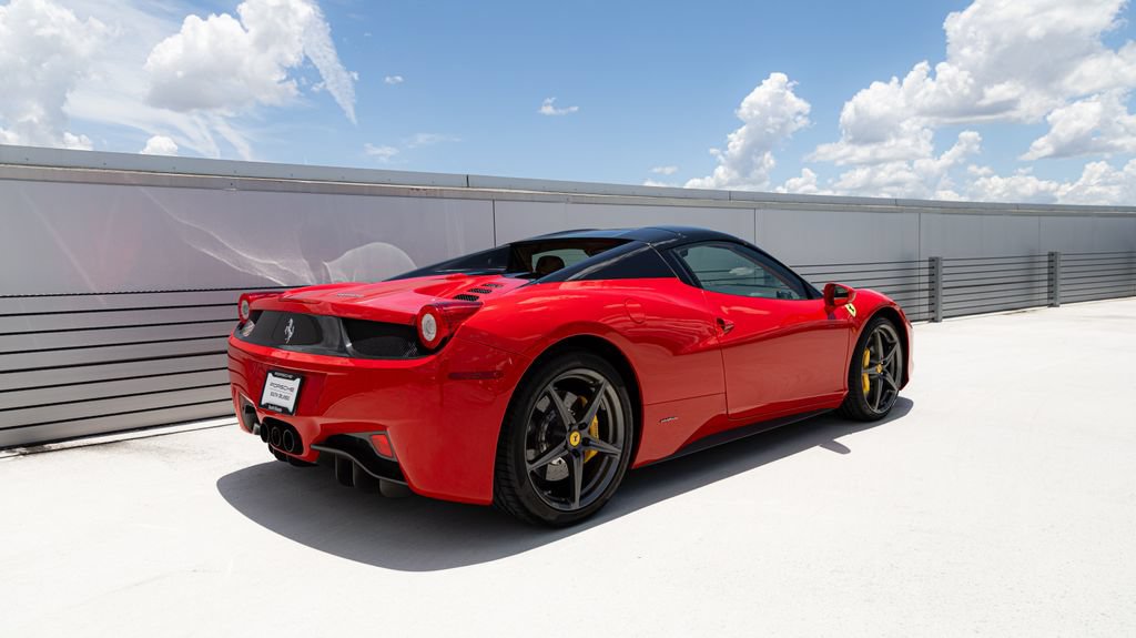 Used 2015 Ferrari 458 Spider RWD image 13