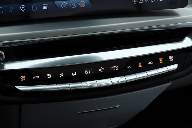 Used 2024 Cadillac Lyriq Luxury image 26