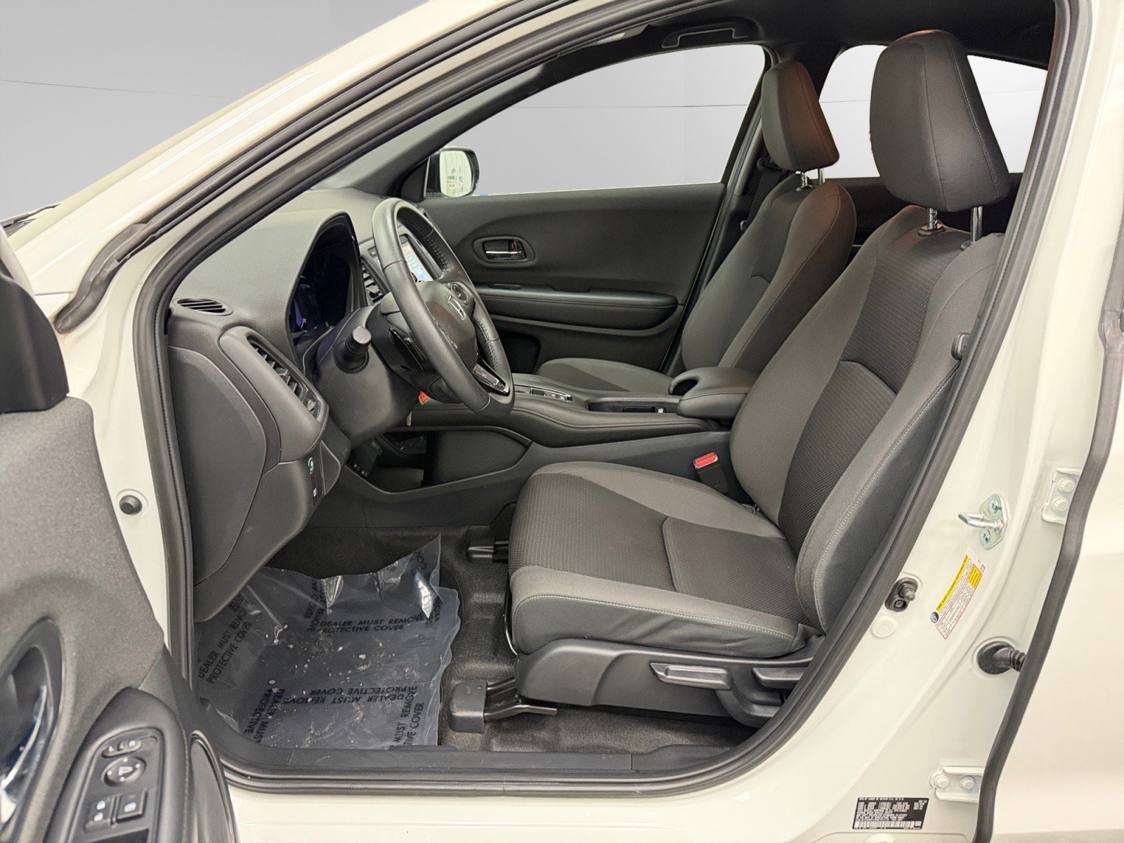 Used 2022 Honda HR-V Sport image 9