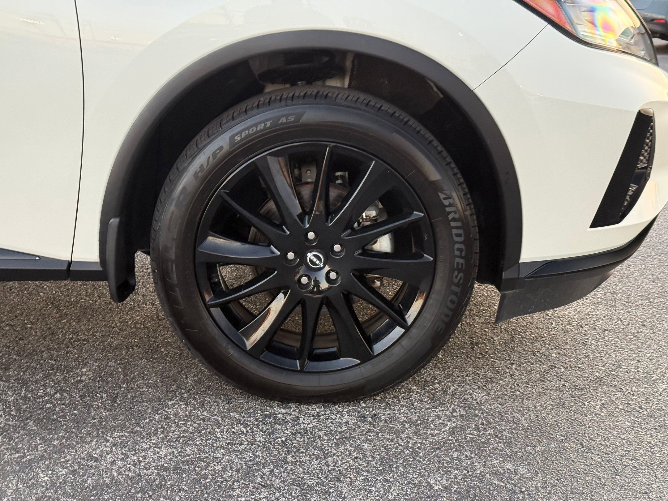 Certified 2024 Nissan Murano SV w/ SV Midnight Edition Package FWD image 10