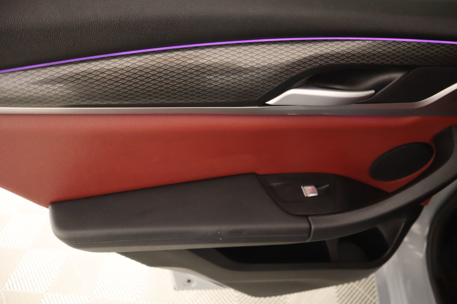 Used 2024 BMW X3 sDrive30i w/ M Sport Package image 18