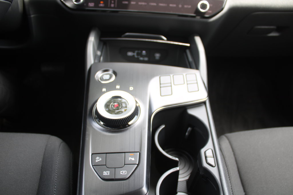 New 2027 Kia Sportage LX FWD image 34