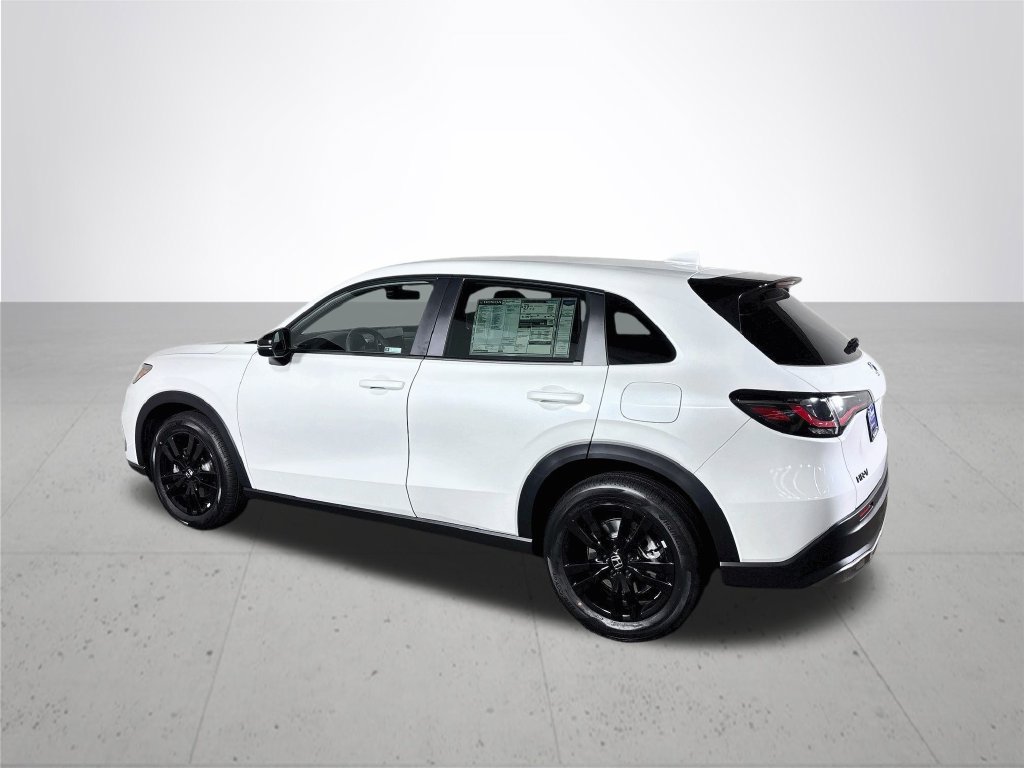 New 2027 Honda HR-V Sport image 8