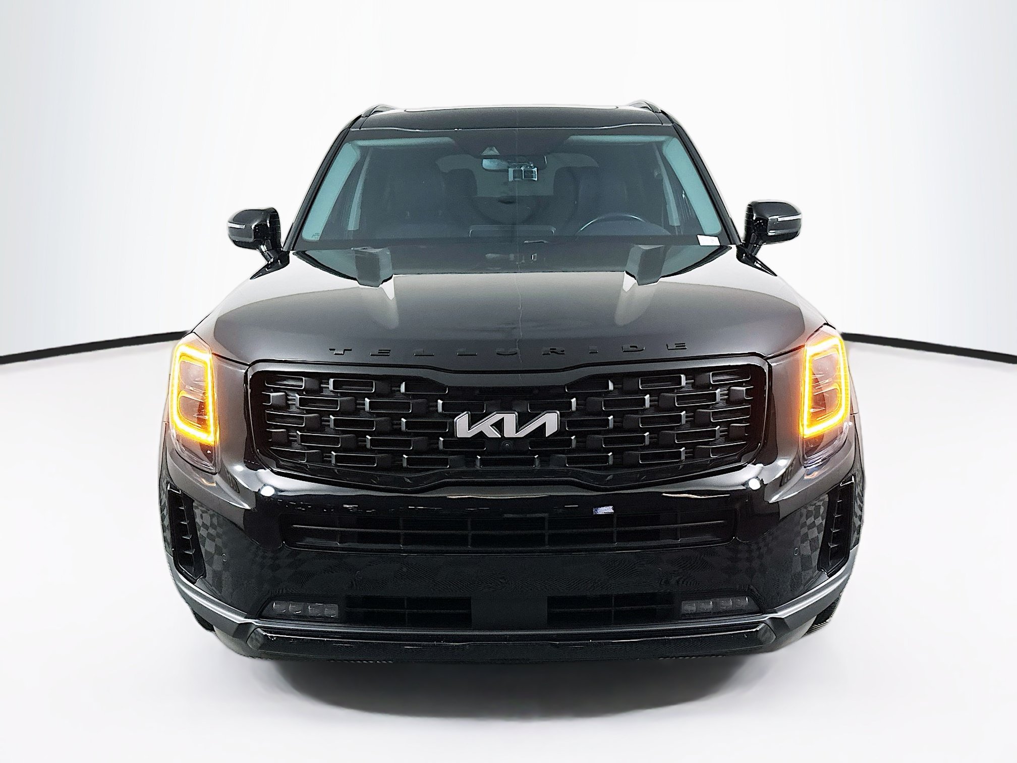 Used 2022 Kia Telluride SX w/ Nightfall Edition Package AWD/4WD image 2