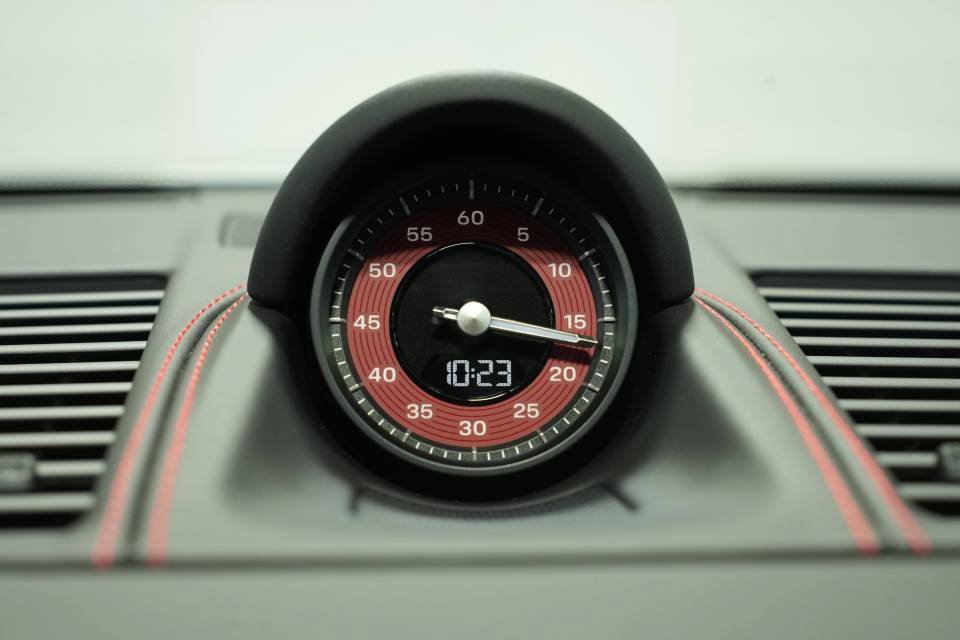 Used 2024 Porsche 911 Carrera GTS image 36