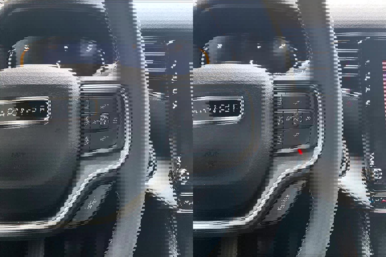 Used 2023 Jeep Wagoneer Series II image 18