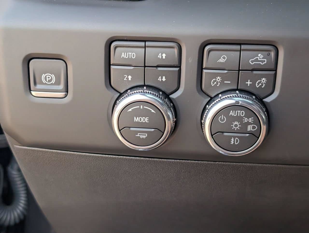 Used 2026 GMC Sierra 2500 AT4 AWD/4WD image 22