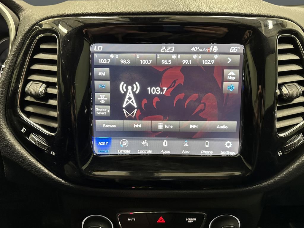 Used 2020 Jeep Compass Limited image 18