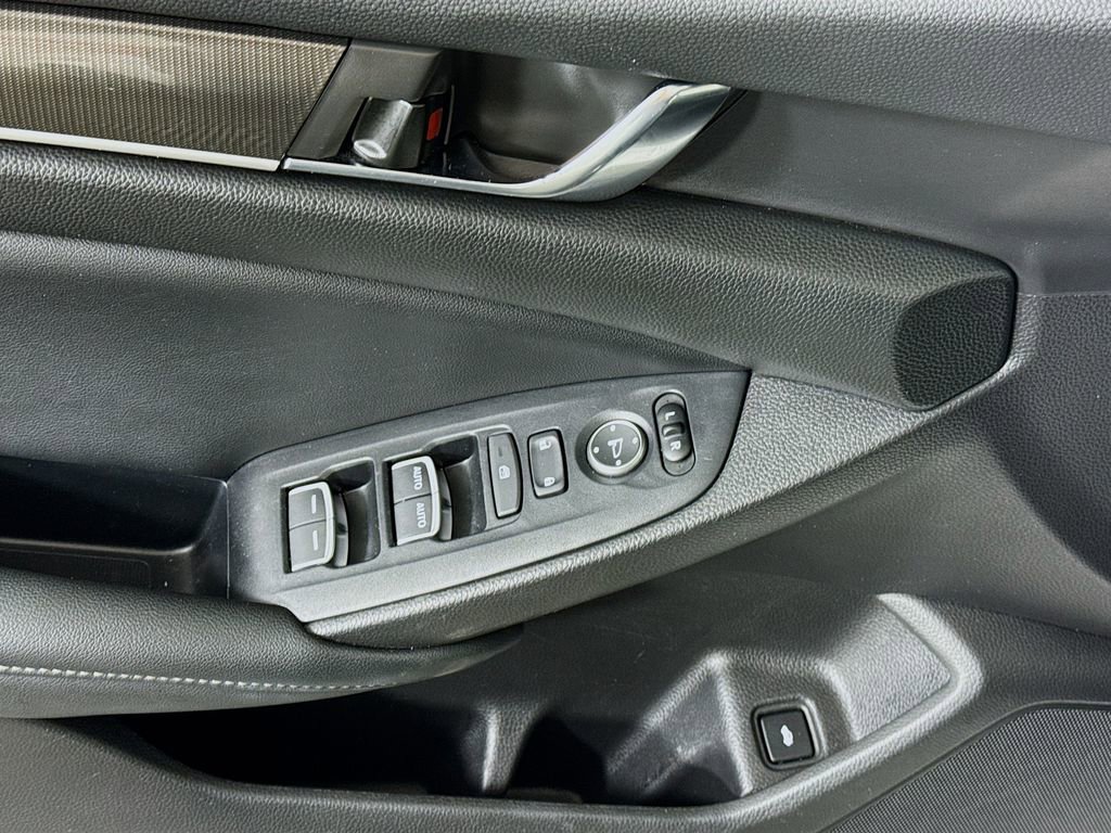 Used 2022 Honda Accord Sport image 21