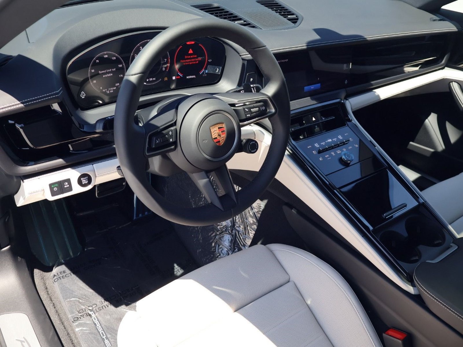 New 2026 Porsche Panamera image 4