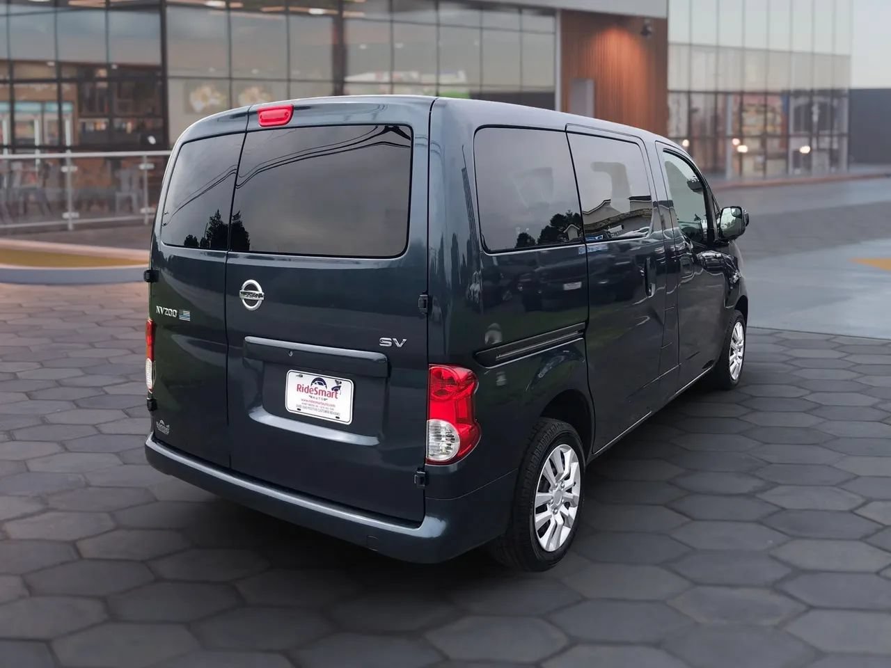 Used 2019 Nissan NV200 SV FWD image 4