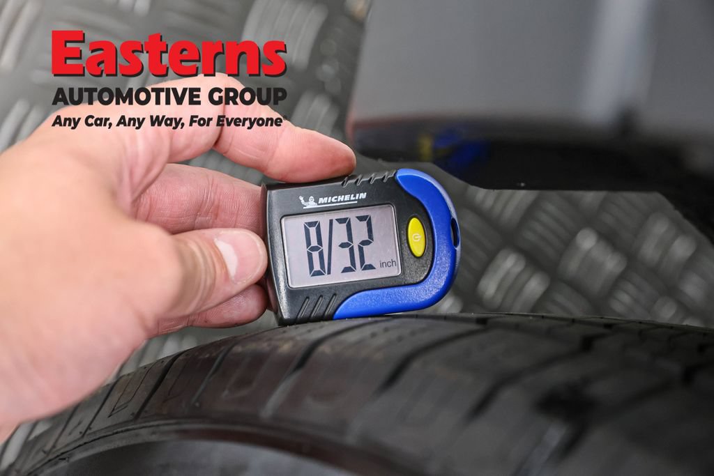 Used 2023 Subaru Outback Premium AWD/4WD image 27