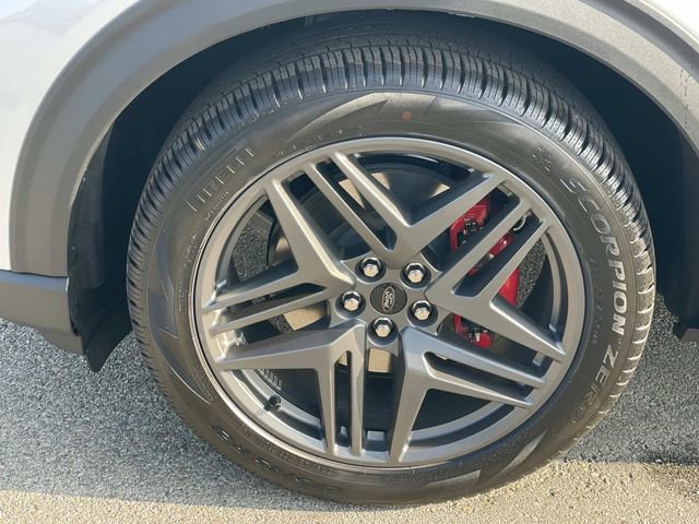 New 2026 Ford Explorer ST image 32