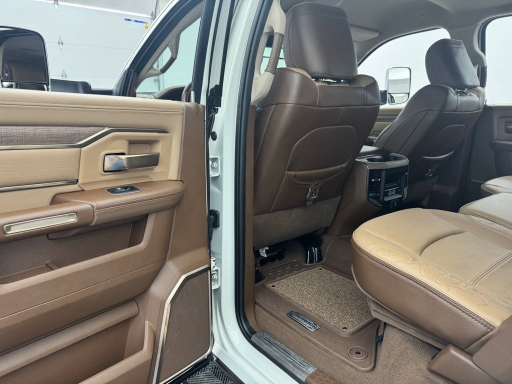 Used 2022 RAM 3500 Limited image 40