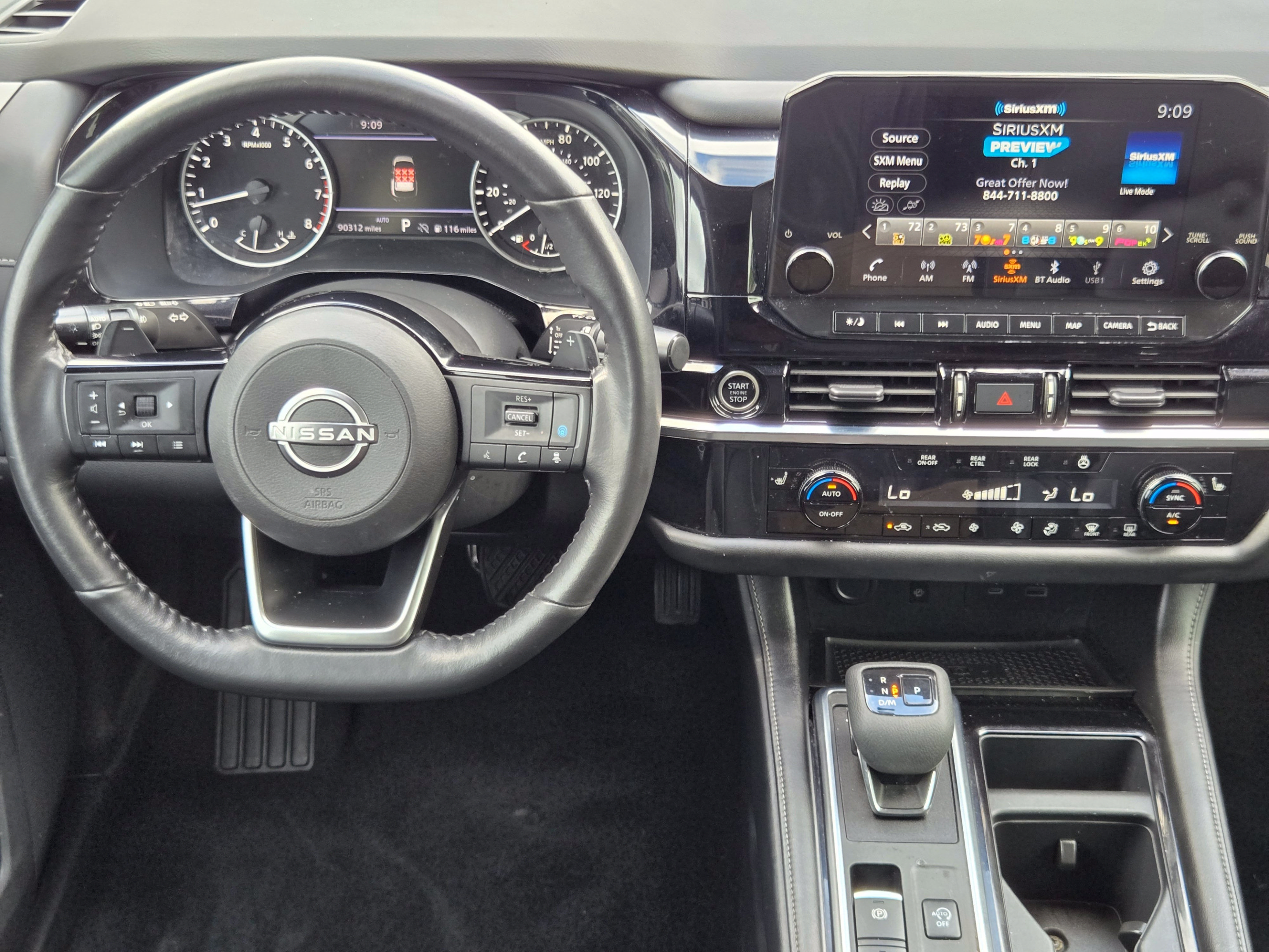 Used 2023 Nissan Pathfinder SL AWD/4WD image 23