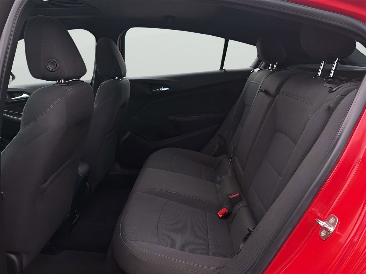 Used 2017 Chevrolet Cruze LT w/ Sun And Sound Package FWD image 17