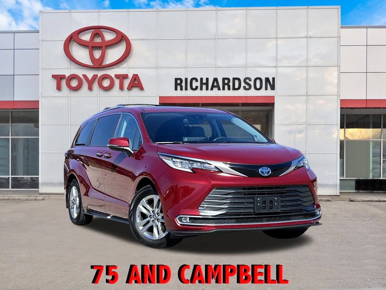 Used 2024 Toyota Sienna Limited FWD video 1