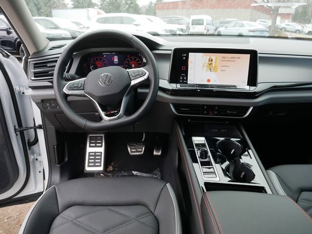 New 2026 Volkswagen Atlas Peak Edition image 9