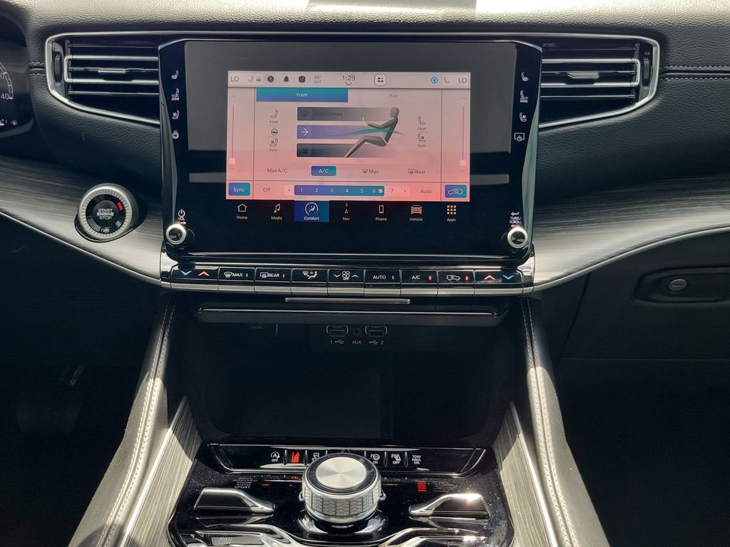 New 2024 Jeep Wagoneer Series II w/ Convenience Group I image 17